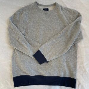 Vintage J.Crew Grey and Blue Sweatshirt Sz M